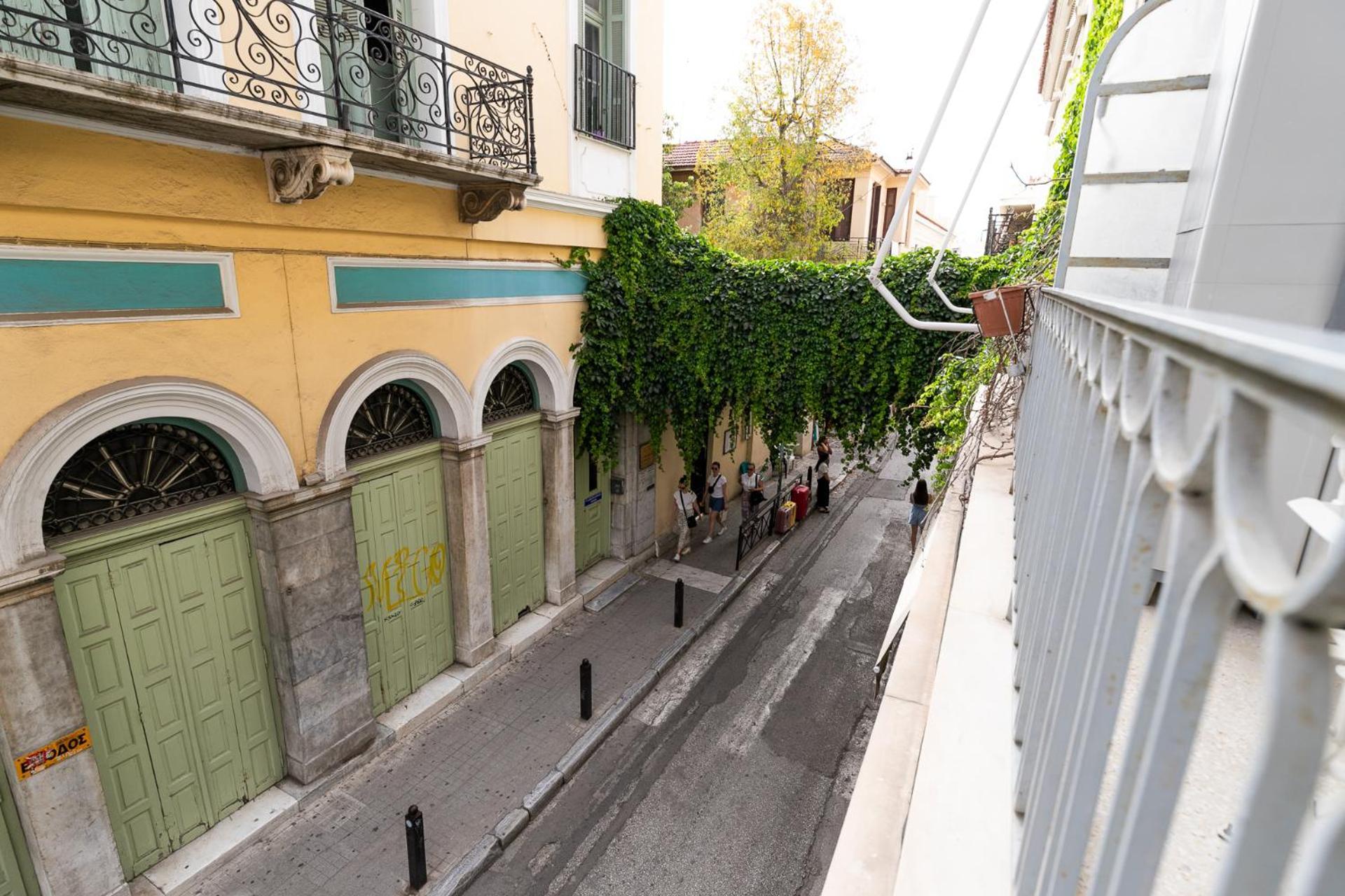 Elia Cosy Apartment In The Heart Of Athens Plaka Екстериор снимка